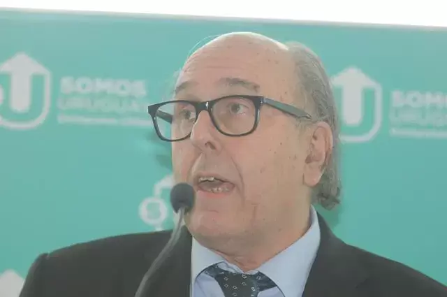 Desayuno til con: Marcos Carmbula
