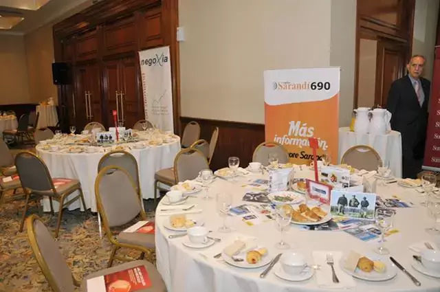 Desayuno til con: Luis Alfredo Fratti