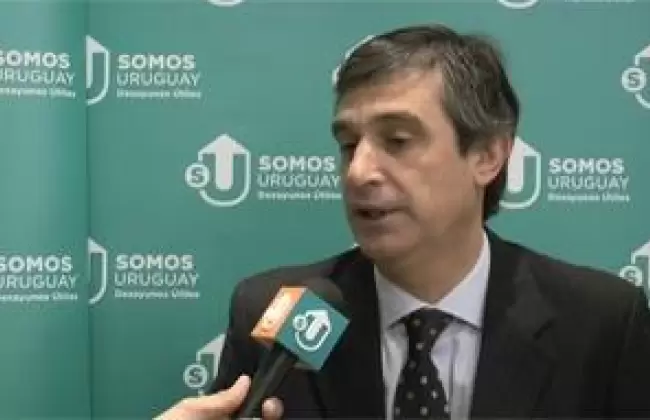 Entrevista a �lvaro Garc�a