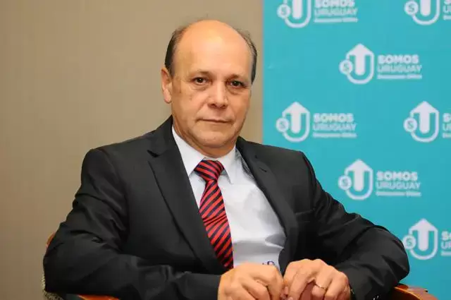 Desayuno til con: Alberto Daz, Enrique Martnez, lvaro Toledo y Ricardo Surez