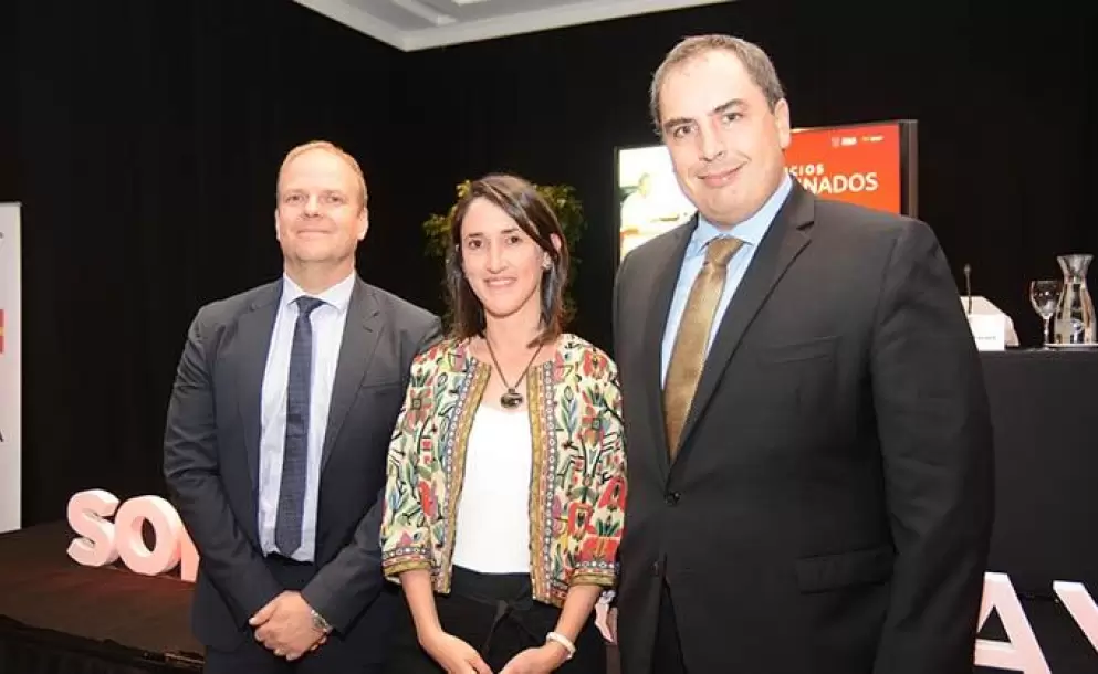 Lnea de Encuentro : Pablo Ferreri, Christian Daude y Ana Ins Morat