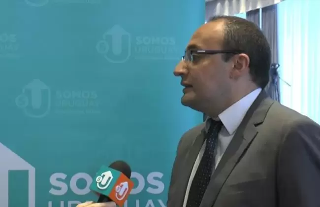 Carlos Varela - Alcalde del Municipio B