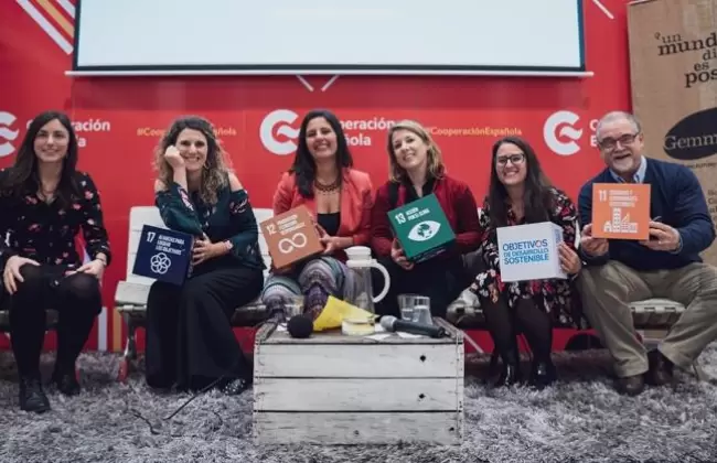 Encuentro de conversaci�n y reflexi�n  sobre la co�creaci�n de bienes p�blicos