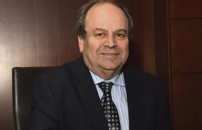 UCM ofrece un test de ant�genos de COVID-19 a socios y no socios