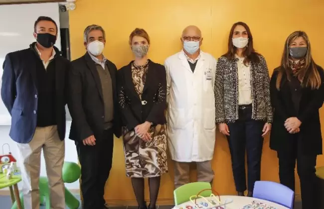 Nueva sala familiar educativa en el Hospital Pereira Rossell