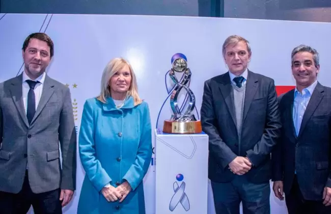 Nueva Copa AUF sin g�nero