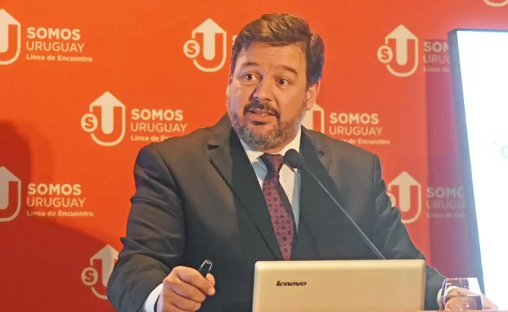 Lnea de Encuentro con Adrin Pea