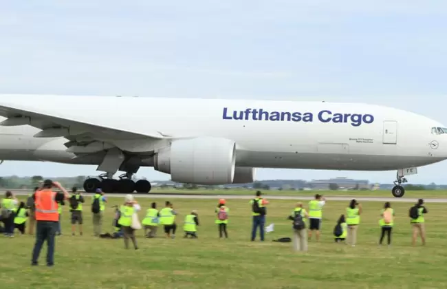 Aeropuerto de Carrasco organiz� nueva edici�n del AeroFotoFest