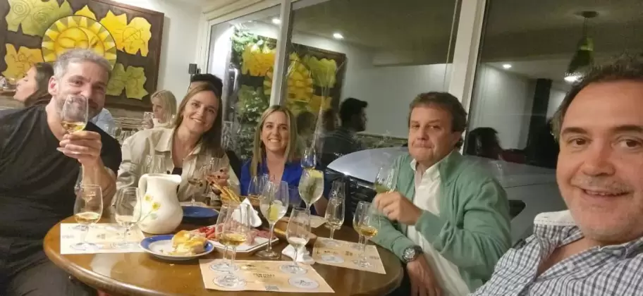 Cata con Richard Ausan en el Club de Somos Uruguay