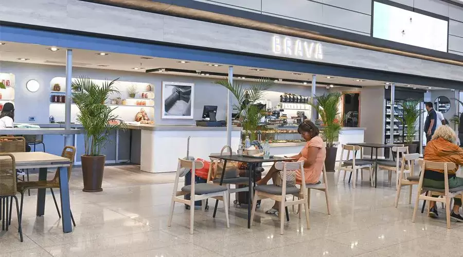Aeropuerto de Carrasco renueva su hall de Arribos y suma nuevos locales comerciales