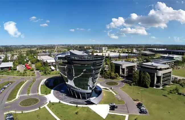 A 100 a�os del inicio del r�gimen de zonas francas en Uruguay