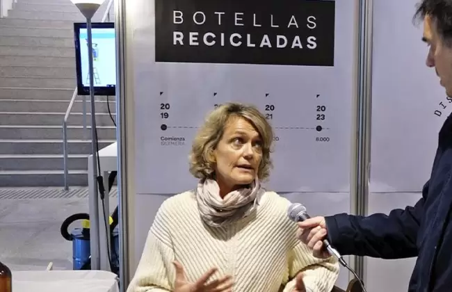 Luc�a Escard�, de Quimera en entrevista con Somos Uruguay - Expo Uruguay Sostenible