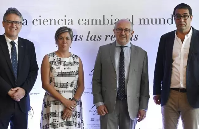 Premio Nacional L'Or�al-UNESCO �Por las Mujeres en la Ciencia� abre llamado