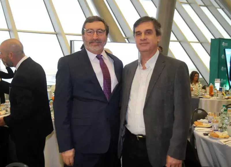 Desayuno til con Yamand Orsi, Fernando Pache y Luis Mateu