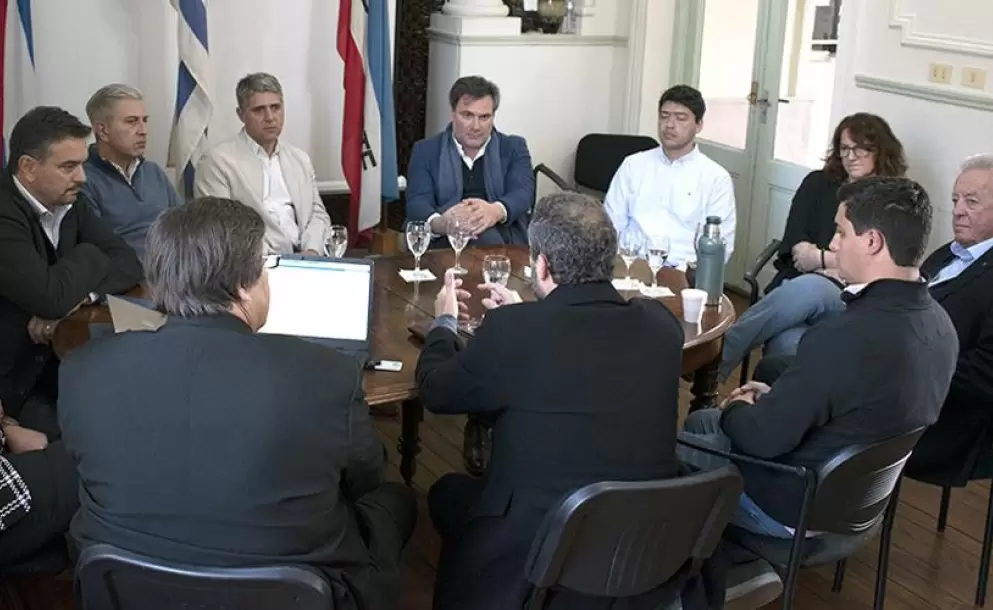 BCU sesion en Colonia y se reuni con empresarios