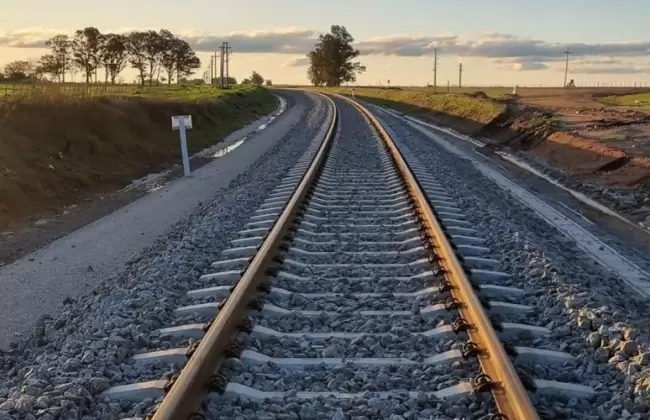 Banco de Desarrollo financiar infraestructura vial por 300 millones de dlares