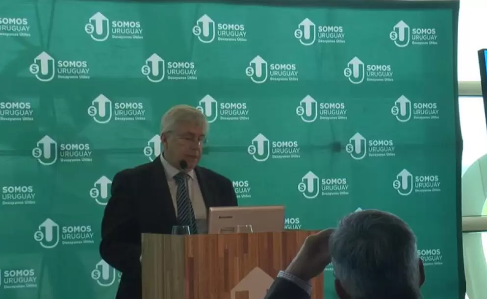 Desayuno Útil con Tabaré Viera, Enrique Antía y Alejo Umpiérrez