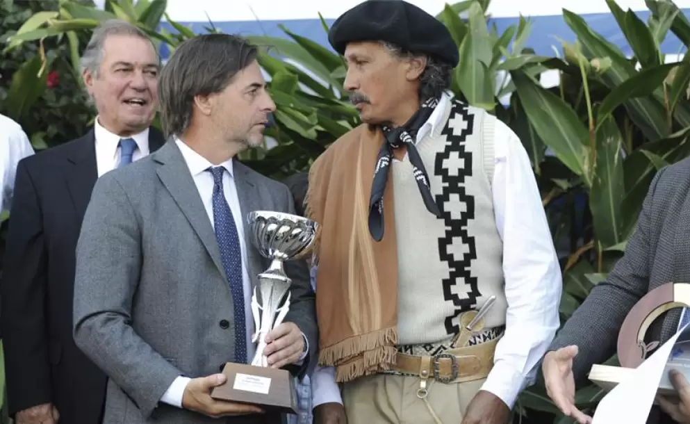 Mattos destac apoyo del gobierno a los productores, al cerrar la Expo Prado