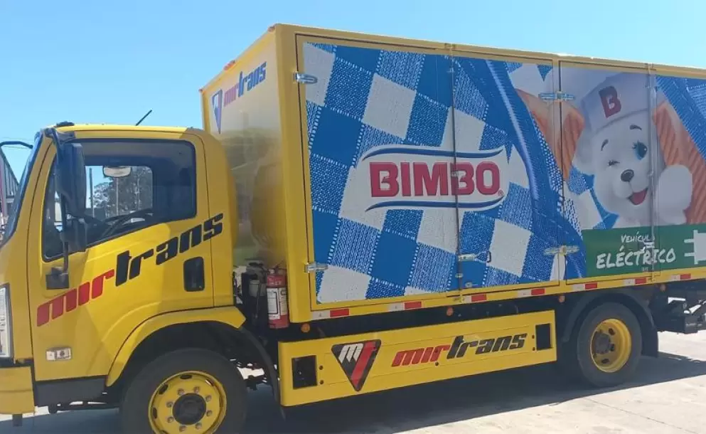Bimbo reafirma su estrategia de sustentabilidad incorporando un vehculo elctrico a su flota