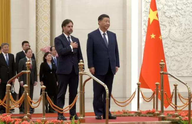 China expresa inters en un avance acelerado hacia la firma de un TLC