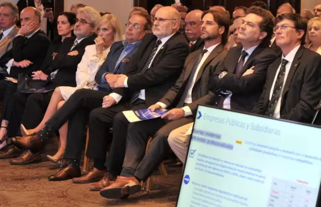 Confederacin de Cmaras Empresariales advierte por dficit fiscal