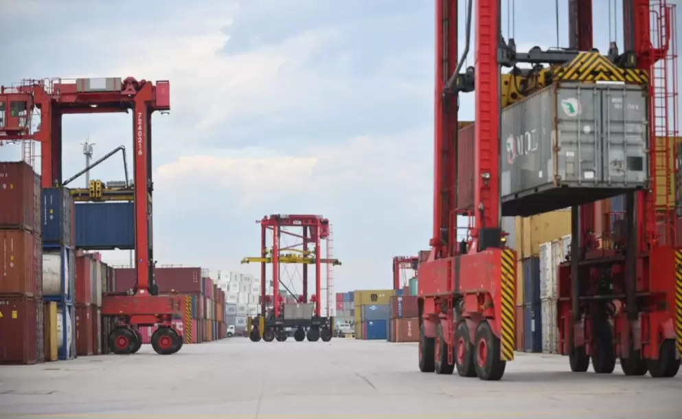 TCP realiz acuerdo con la empresa internacional Kalmar
