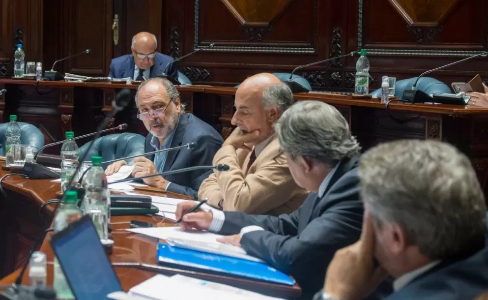 Uruguay fue calificado como la mejor democracia de la regin
