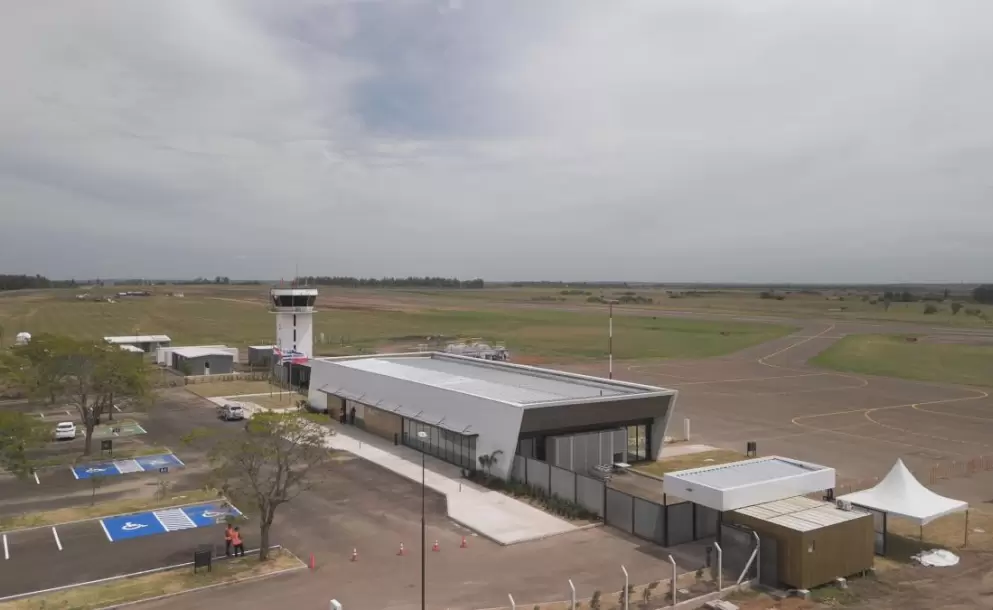 Aeropuertos Uruguay inaugur el nuevo Aeropuerto Internacional de Salto