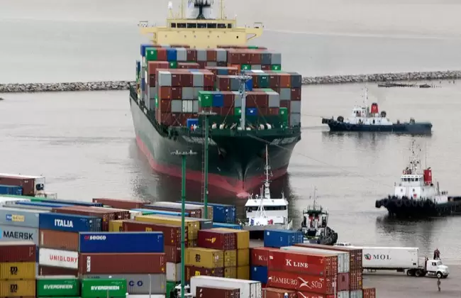 Exportaciones cayeron en marzo un 14%