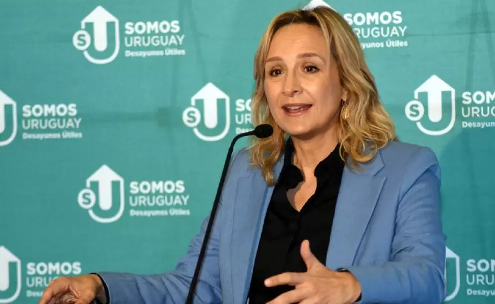 Desayuno til con Laura Raffo
