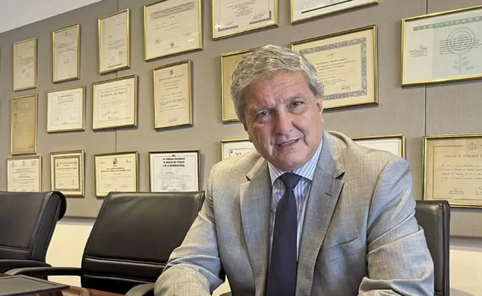 Internet, redes sociales y sus repercusiones en el contrato de trabajo