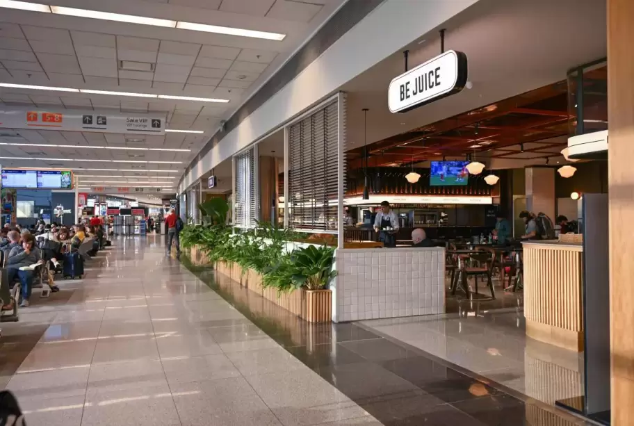Aeropuerto de Carrasco lanza innovador sistema de filas virtuales para pasajeros