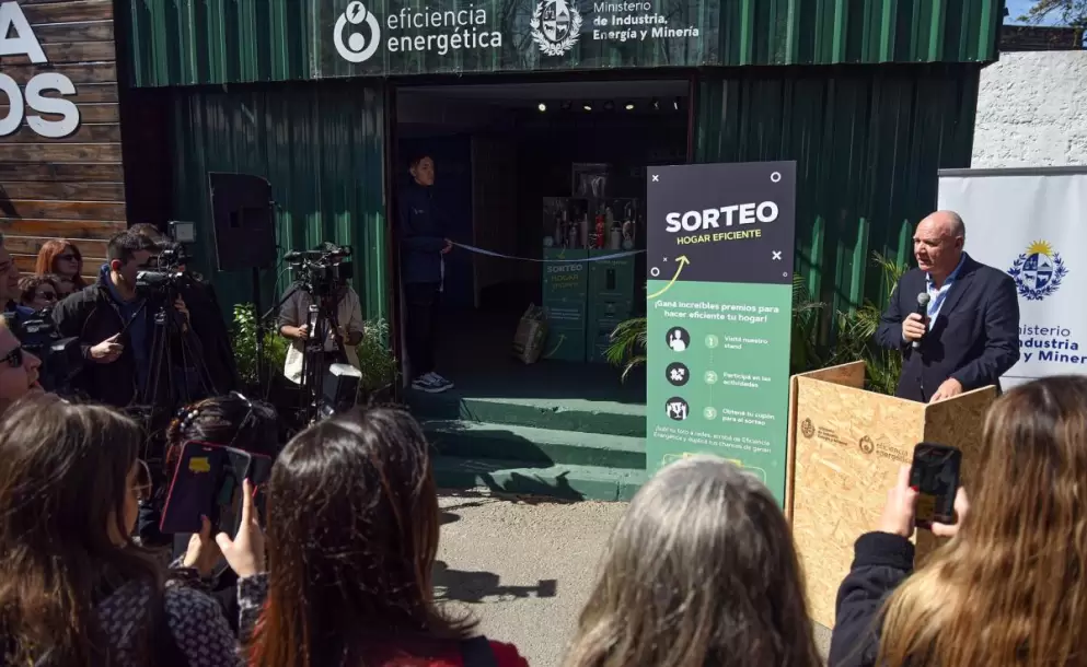 El MIEM inaugur tres stands en la Expo Prado