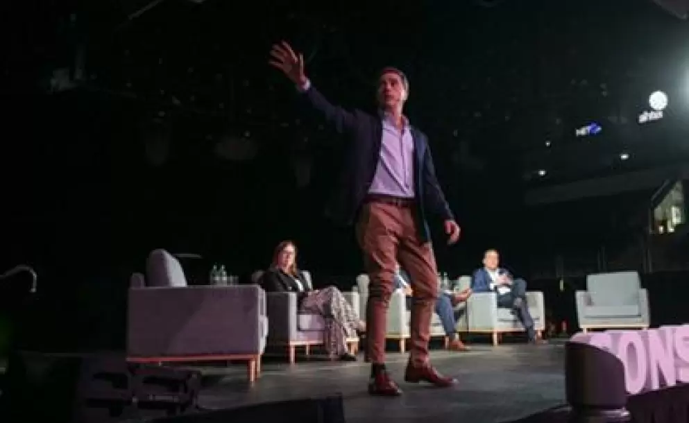Consciencia Digital en Inteligencia Artificial y Ciberseguridad
