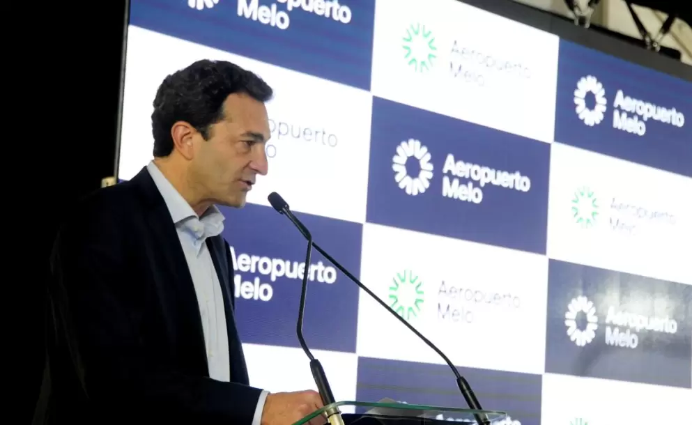 Qued inaugurado el Aeropuerto internacional de Melo