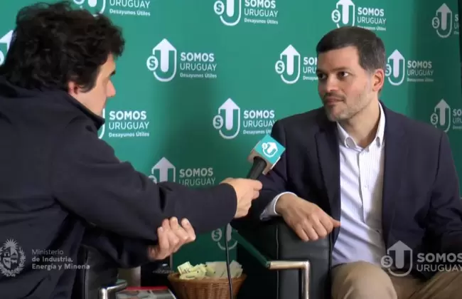 Fernando Bagalciague en la Expo de Movilidad Elctrica