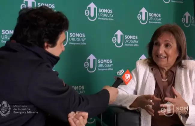 Silvana Romero en la Expo de Movilidad Elctrica