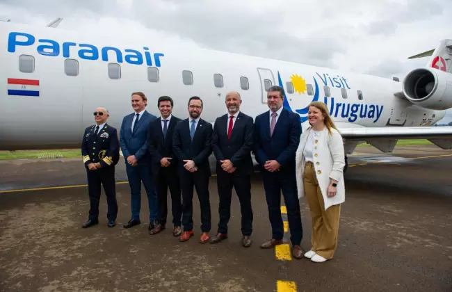 Aeropuertos Uruguay y Paranair inauguran ruta area entre Montevideo y Salto  