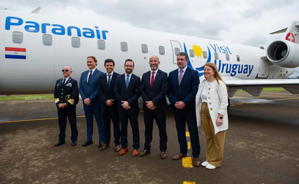 Aeropuertos Uruguay y Paranair inauguran ruta area entre Montevideo y Salto  