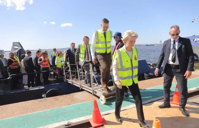 La presidenta de la Comisin Europea visit las obras de Terminal Cuenca del Plata en el Puerto de Montevideo