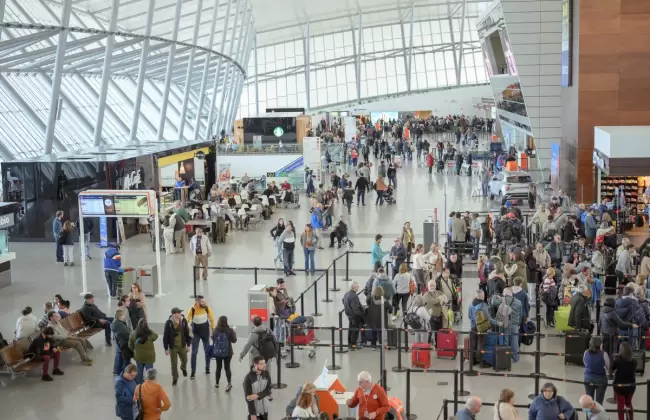 Aeropuerto de Carrasco celebra rcord histrico de pasajeros en enero