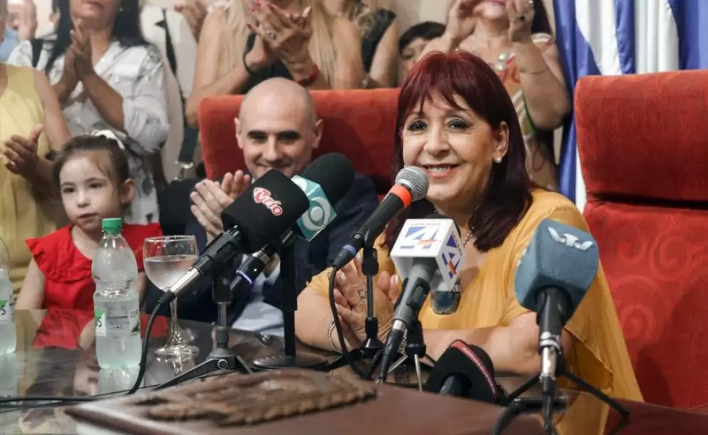 Nancy Núñez asumió la Intendencia de Paysandú