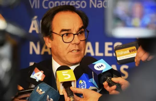 Ejecutivo destaca integracin del ambiente a la poltica econmica