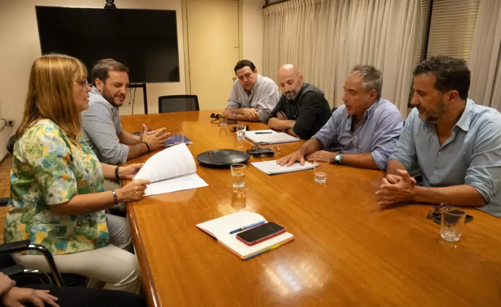 Cmara de la Construccin se reuni con autoridades del MVOT