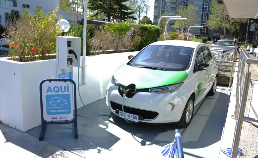 Venta de autos elctricos super las 1.300 unidades en lo que va de 2025  