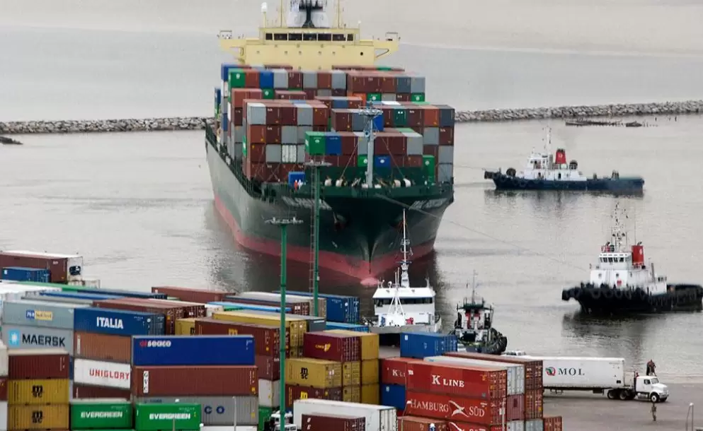 Exportaciones cayeron 5% en febrero