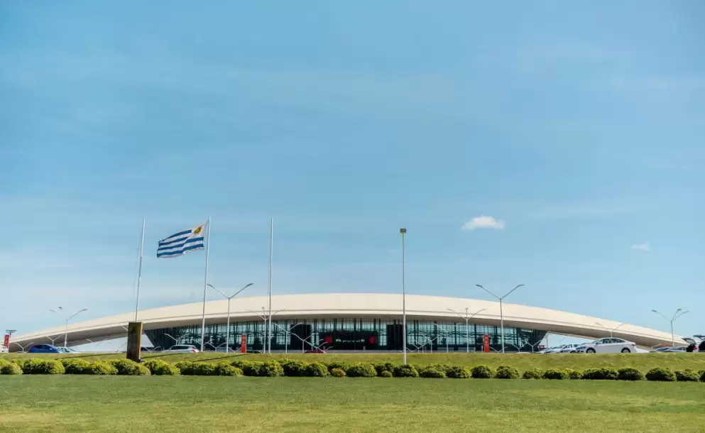 Aeropuerto de Carrasco con operativa especial por Semana de Turismo