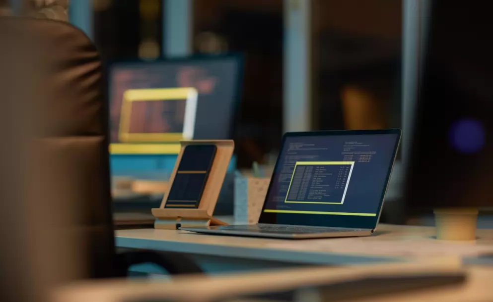 Monitoreo Laboral 2025: el 19% de la demanda laboral en Uruguay est vinculada a tecnologas.