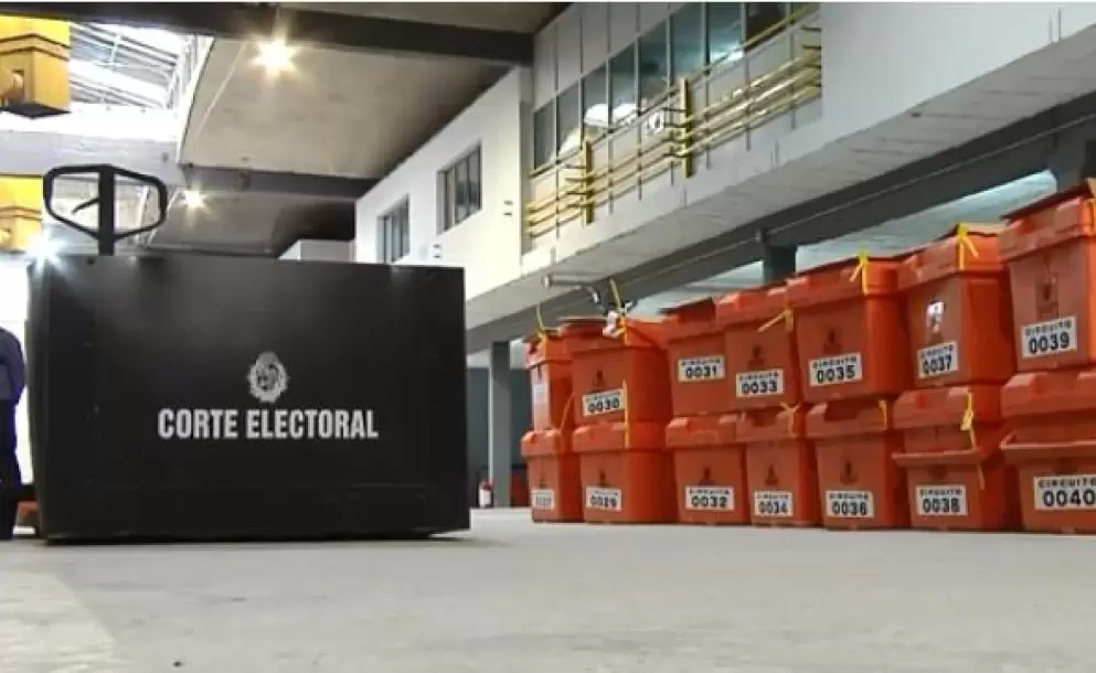 Elecciones departamentales: PN ganó en 13 departamentos, el FA en 3, la Coalición Republicana en Salto y el Partido Colorado en Rivera.