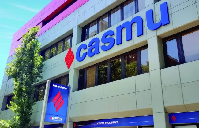Ciruga de columna por va endoscpica: innovacin y eficiencia en Casmu  